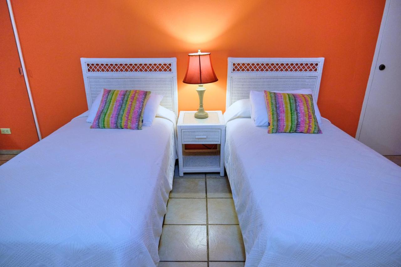 Aruba Quality Apartments & Suites Palm Beach Esterno foto