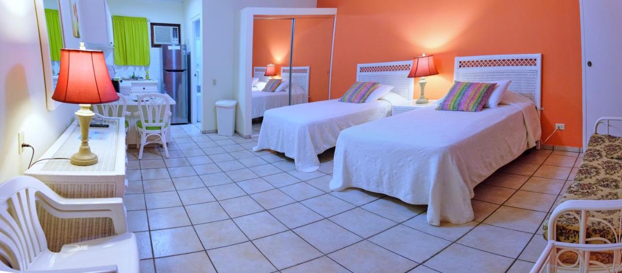 Aruba Quality Apartments & Suites Palm Beach Esterno foto