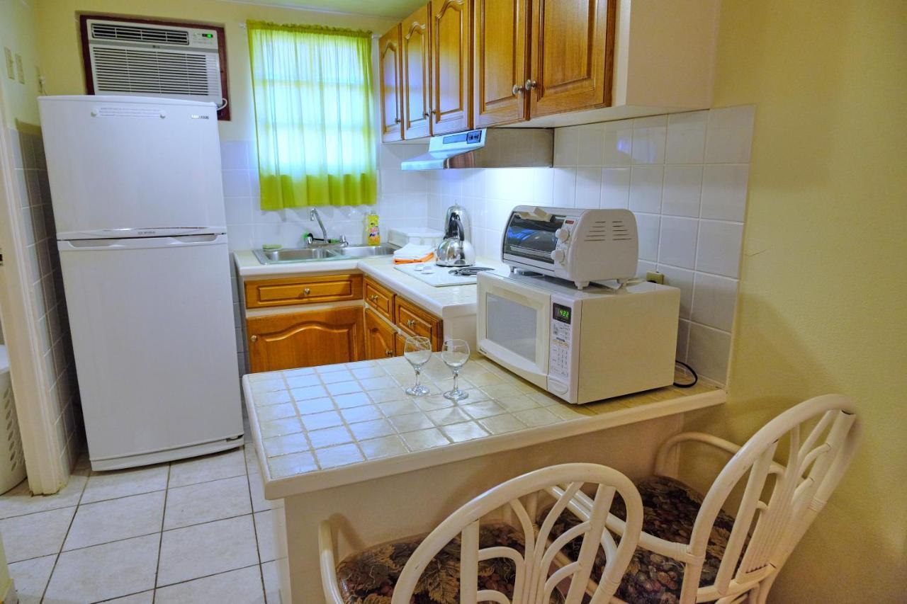 Aruba Quality Apartments & Suites Palm Beach Esterno foto