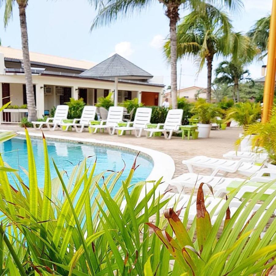 Aruba Quality Apartments & Suites Palm Beach Esterno foto